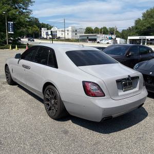 صورة 5 لـ 2023 ROLLS-ROYCE GHOST BLACK BADGE