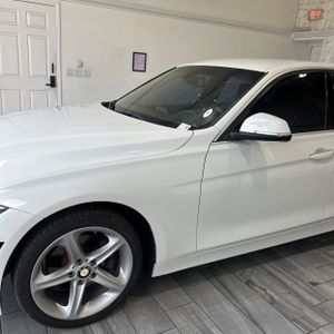صورة 2 لـ 2017 BMW 3 SERIES 330I