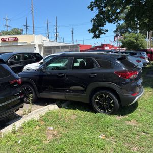 2023 Chevrolet TRAILBLAZER LT photo 3