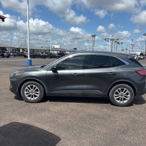 FORD ESCAPE SE - 3