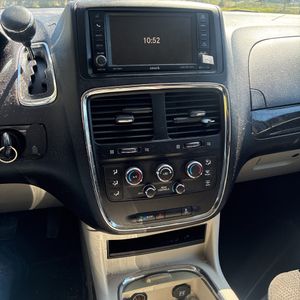 DODGE GRAND CARAVAN SXT - 3