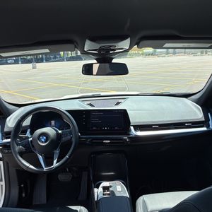 2025 BMW X1 XDRIVE28I — миниатюра 36