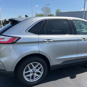 FORD EDGE SEL - 9