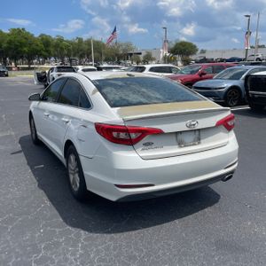 HYUNDAI SONATA SE - 4