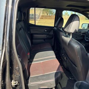 2017 Honda RIDGELINE BLACK EDITION thumbnail 34