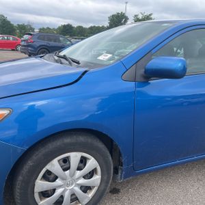2010 Toyota COROLLA LE 照片 2