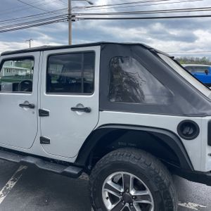 JEEP WRANGLER UNLIMITED SAHARA - 6