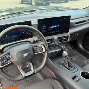 صورة مصغرة 35 لـ 2025 FORD MUSTANG ECOBOOST