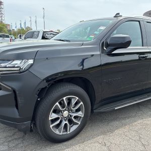 CHEVROLET SUBURBAN LT - 2