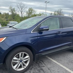 FORD EDGE SEL - 2