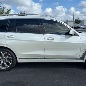 صورة 11 لـ 2020 BMW X7 XDRIVE40I