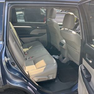 2015 Toyota HIGHLANDER XLE thumbnail 35