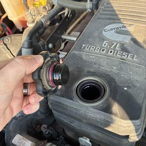 2016 RAM 3500 LARAMIE thumbnail 46