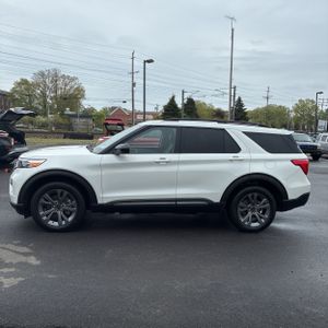 FORD EXPLORER XLT - 3