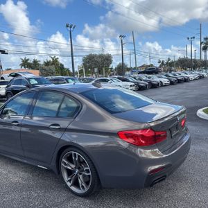 BMW 5 SERIES M550I XDRIVE - 6