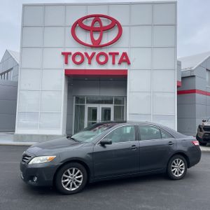 TOYOTA CAMRY - 1