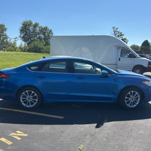 FORD FUSION SE - 9