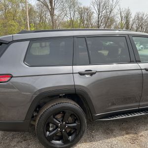 JEEP GRAND CHEROKEE L - 9