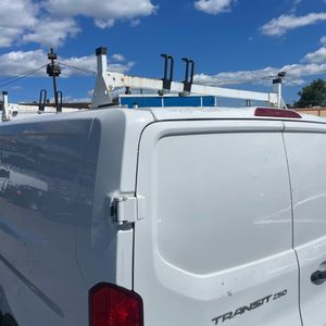 صورة 62 لـ 2019 FORD TRANSIT 250