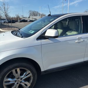 FORD EDGE LIMITED - 2