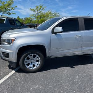 CHEVROLET COLORADO LT - 2