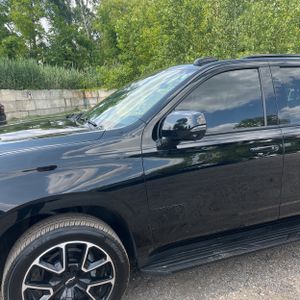 2025 Chevrolet TAHOE 1500 RST 照片 2