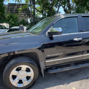 صورة 2 لـ 2017 Chevrolet SILVERADO 1500 LTZ Z71