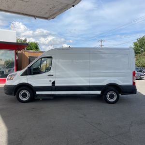 FORD TRANSIT 250 - 3