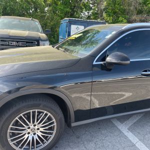 MERCEDES-BENZ GLC - 2