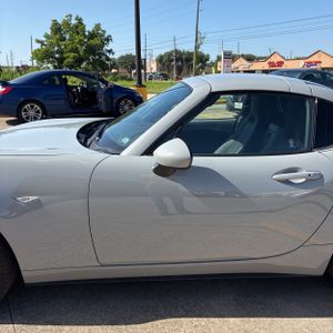 صورة 4 لـ 2026 Mazda MX-5 MIATA RF GRAND TOURING