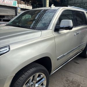CADILLAC ESCALADE PREMIUM LUXURY - 2