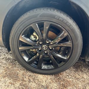 صورة 17 لـ 2025 Mazda CX-30 2.5 S CARBON EDITION