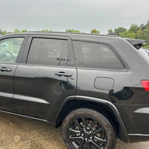 2019 JEEP GRAND CHEROKEE ALTITUDE — фото 6
