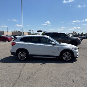 BMW X1 SDRIVE28I - 10