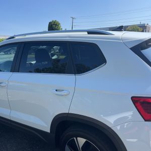صورة 6 لـ 2024 Volkswagen TAOS SE 4MOTION