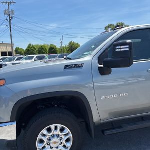 CHEVROLET SILVERADO 2500HD LT - 2