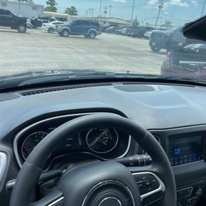 صورة مصغرة 36 لـ 2018 JEEP COMPASS LATITUDE