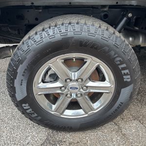2025 FORD F-150 XLT — миниатюра 19