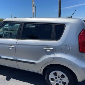 KIA SOUL BASE - 6