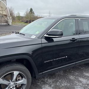 JEEP GRAND CHEROKEE L LIMITED - 2