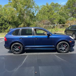 PORSCHE CAYENNE GTS - 10
