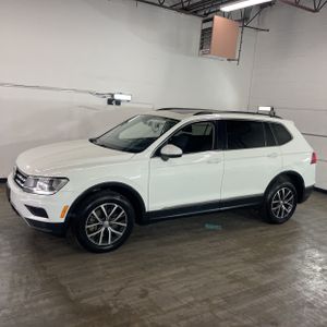 VOLKSWAGEN TIGUAN 2.0T SE 4MOTION - 3