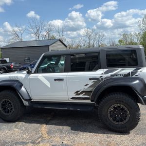 FORD BRONCO RAPTOR - 3