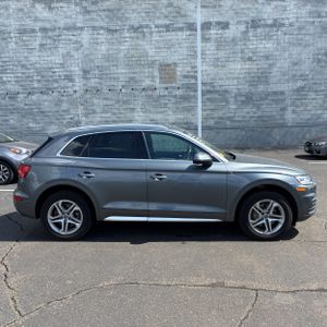 AUDI Q5 45 PREMIUM - 10