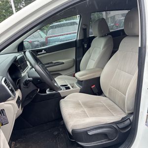 صورة مصغرة 32 لـ 2020 KIA SPORTAGE LX