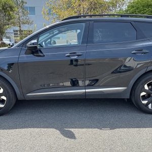 KIA SPORTAGE X-LINE - 4
