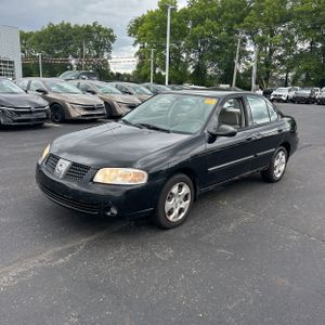 NISSAN SENTRA 1.8S - 1
