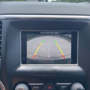 2019 JEEP GRAND CHEROKEE LAREDO E thumbnail 38