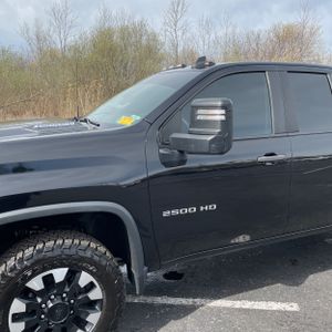 CHEVROLET SILVERADO - 2