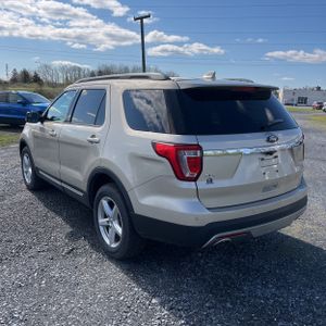 FORD EXPLORER XLT - 5